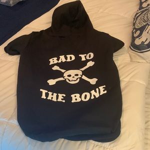 Black XL hoodie. Never worn, way to big for my frenchie.